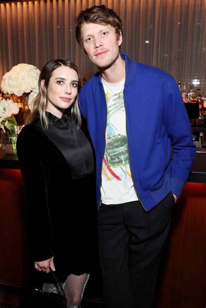 Actress Emma Roberts spends her Tuesday hanging out in Los Feliz