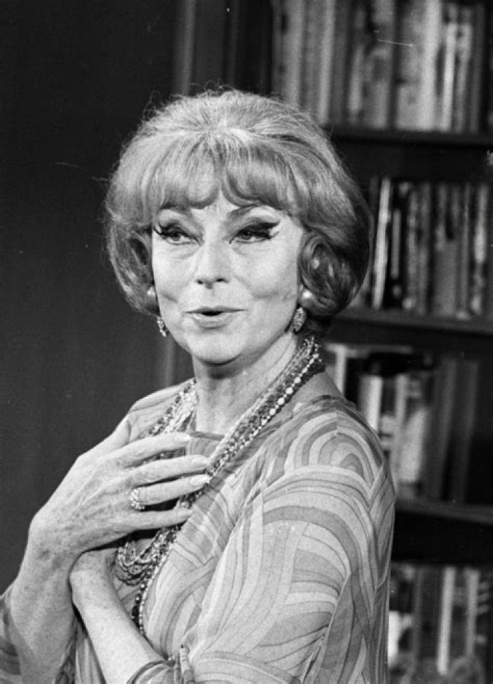 Agnes Moorehead Highlights