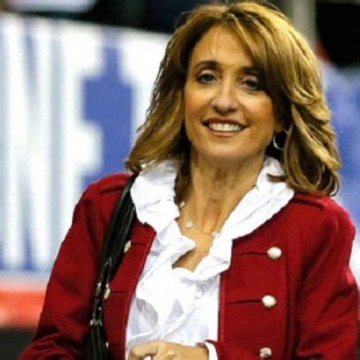 Angela Macuga Bio (Wiki) 