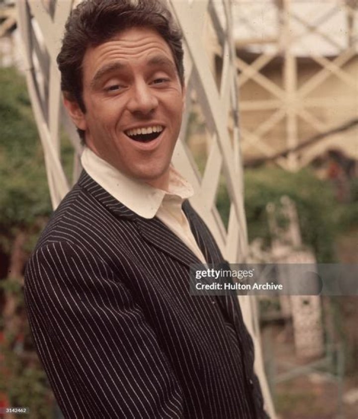 Anthony Newley photo 2