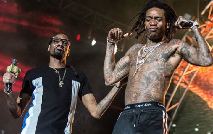 Are Wiz Khalifa and Snoop Dogg Related?
