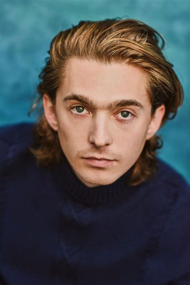 Austin Abrams photo 3