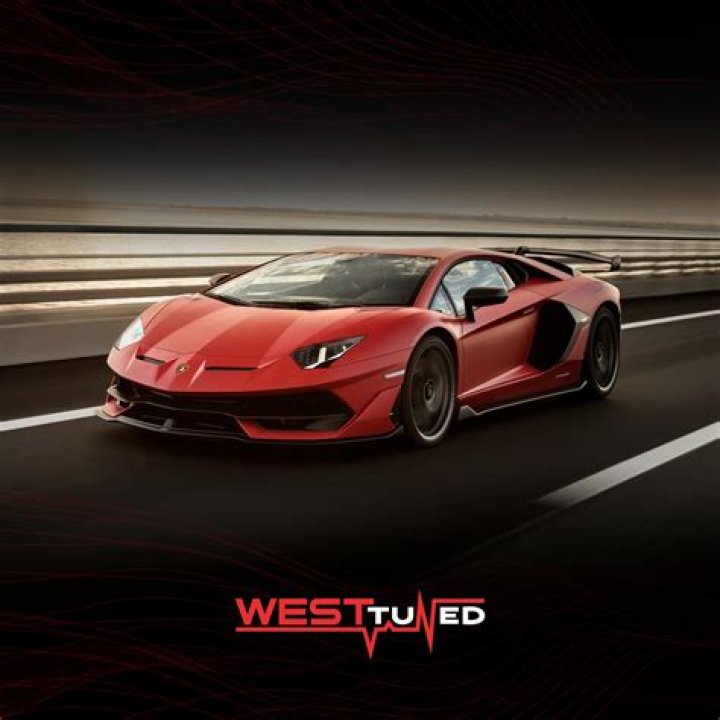 Aventador-LP 720-4