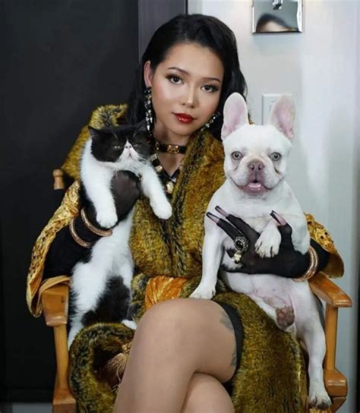 Bella Poarch Pets