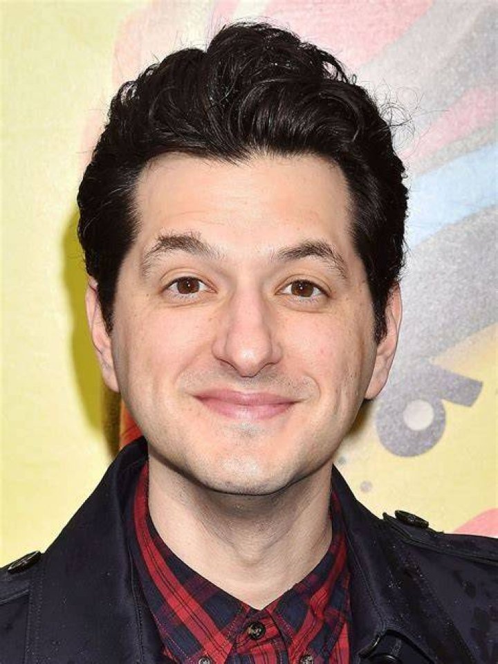 Ben Schwartz Bio (Wiki) 