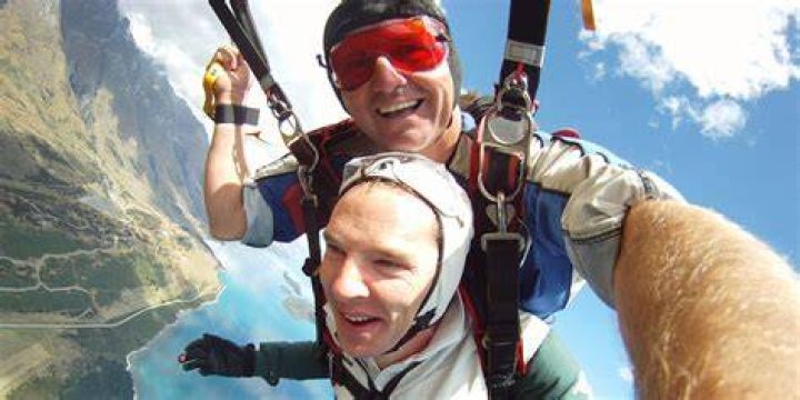 Benedict Cumberbatch Skydiving
