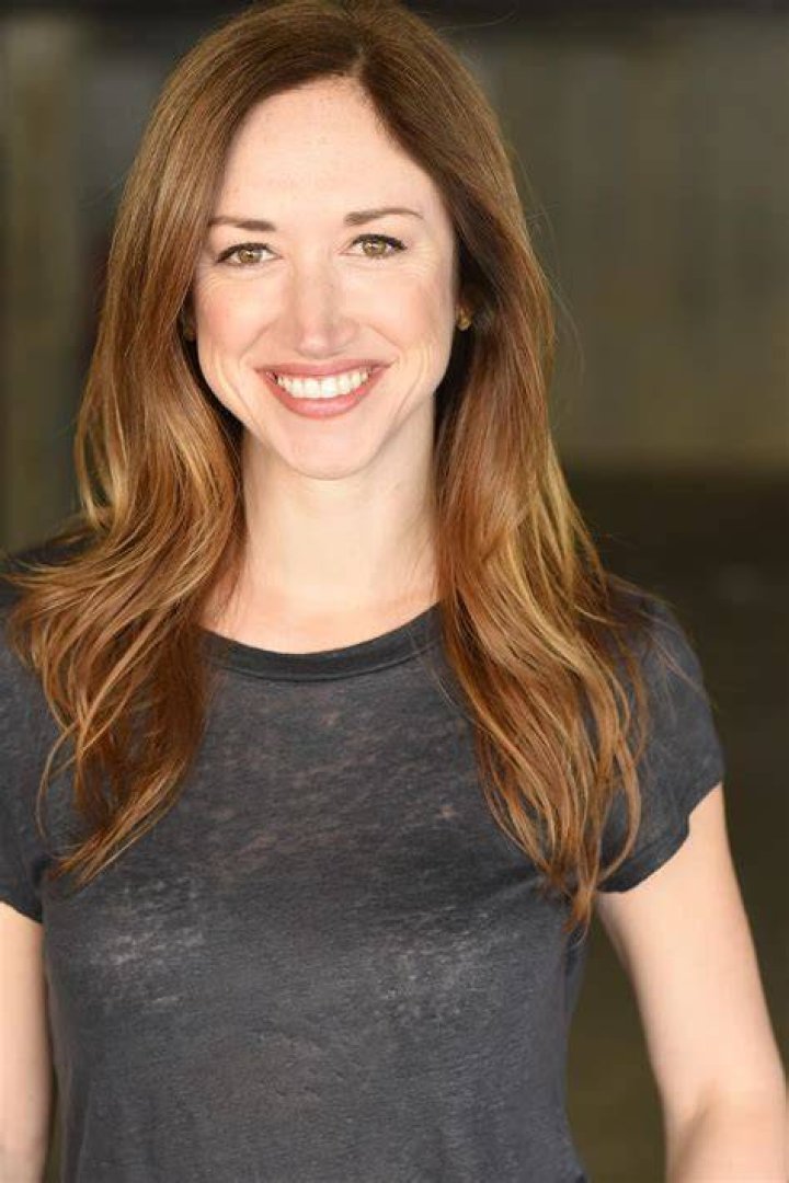 Beth Pilgreen Bio (Wiki) 