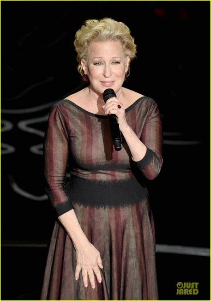 Bette Midler Will Be Performing at the Oscars