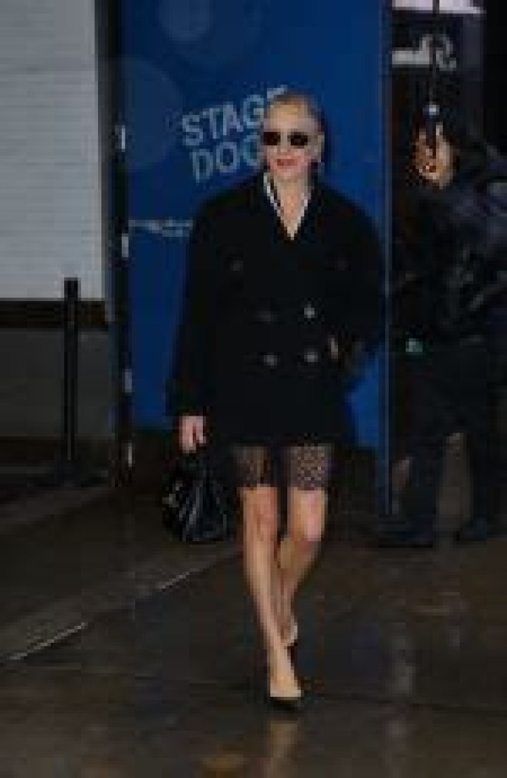 bitchy | Chloë Sevigny exits the GMA Studios