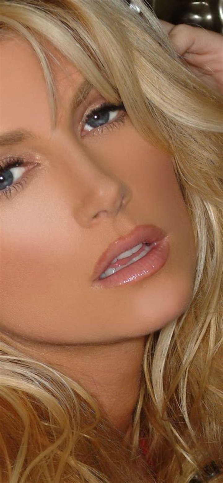 Brande Roderick photo 2