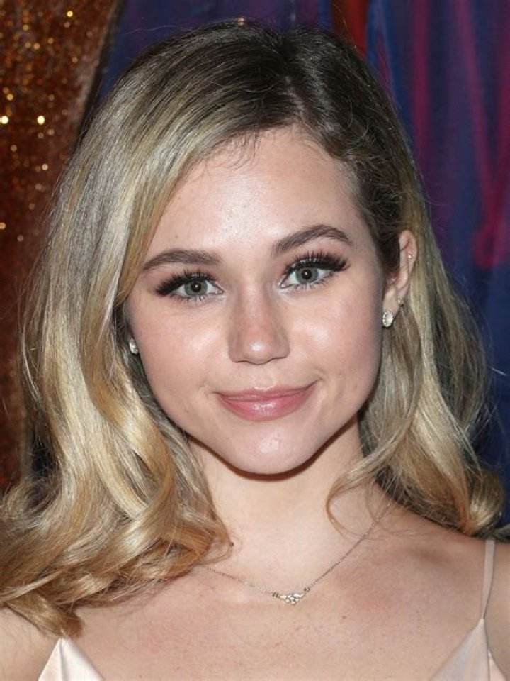 Brec Bassinger photo