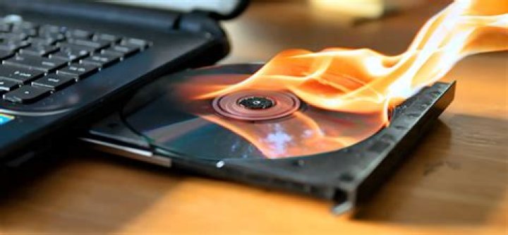 Can Walmart burn CDs?