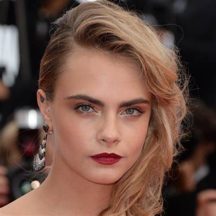 Cara Delevingne photo 3
