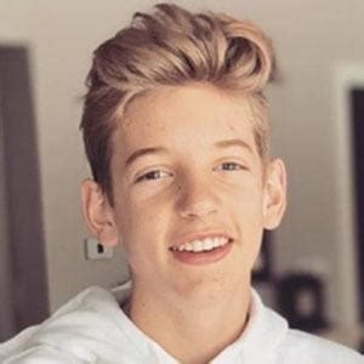Carson Johns - Age, Family, Bio