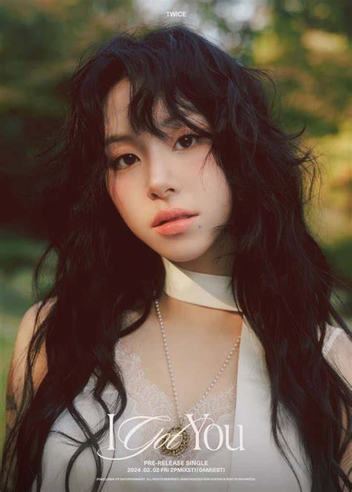 Chaeyoung (TWICE) Bio (Wiki) 