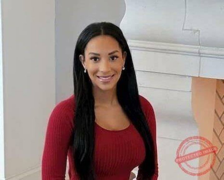 Chantel Everett - Age, Family, Bio