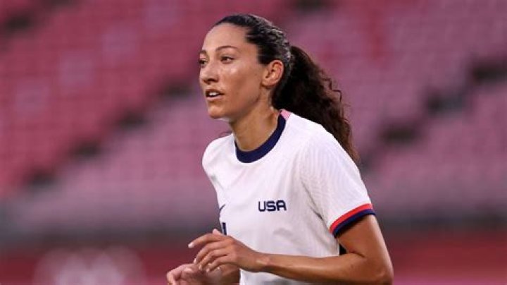 Christen Press photo 3