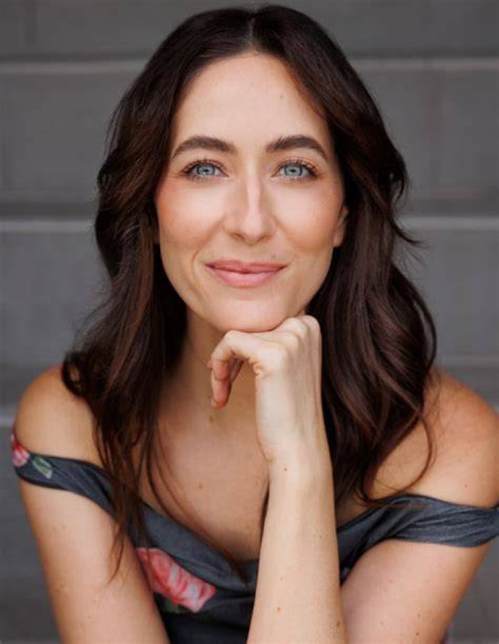 Claire Lovering Bio (Wiki) 