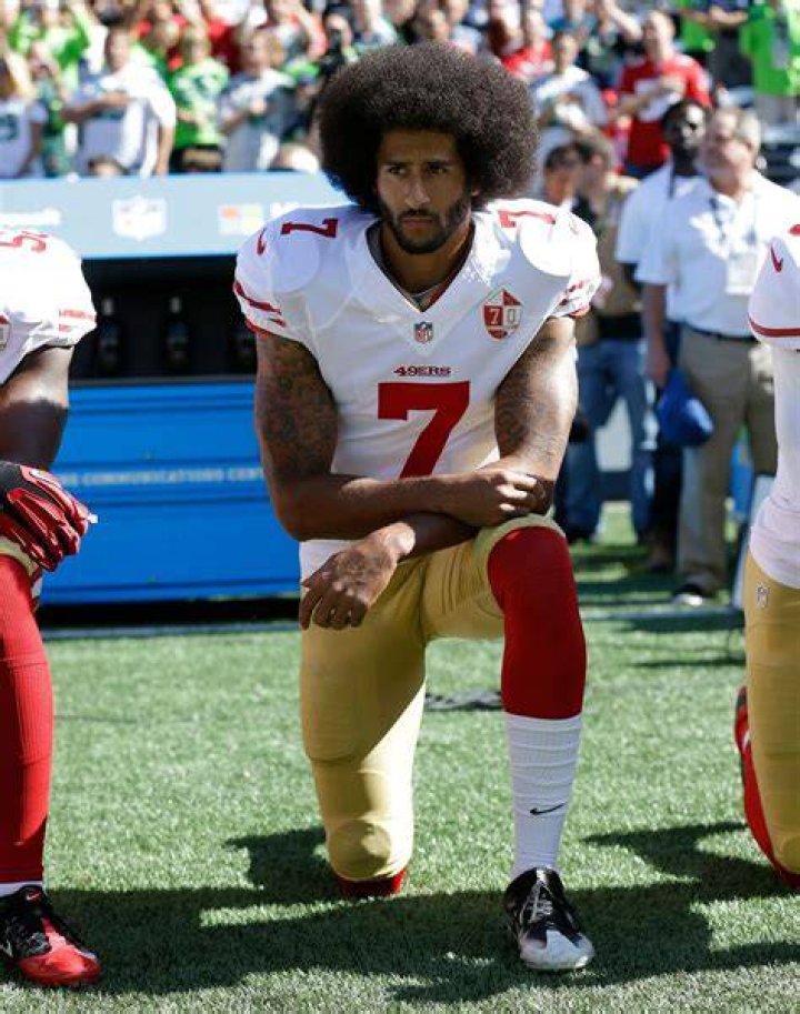 Colin Kaepernick photo 3