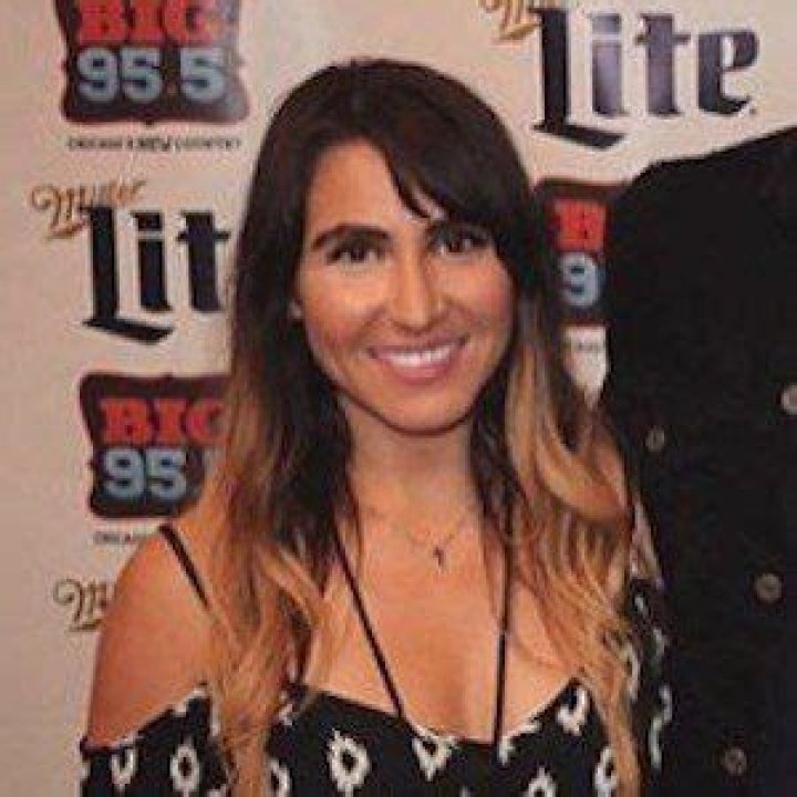 Danielle DeGroot - Age, Family, Bio