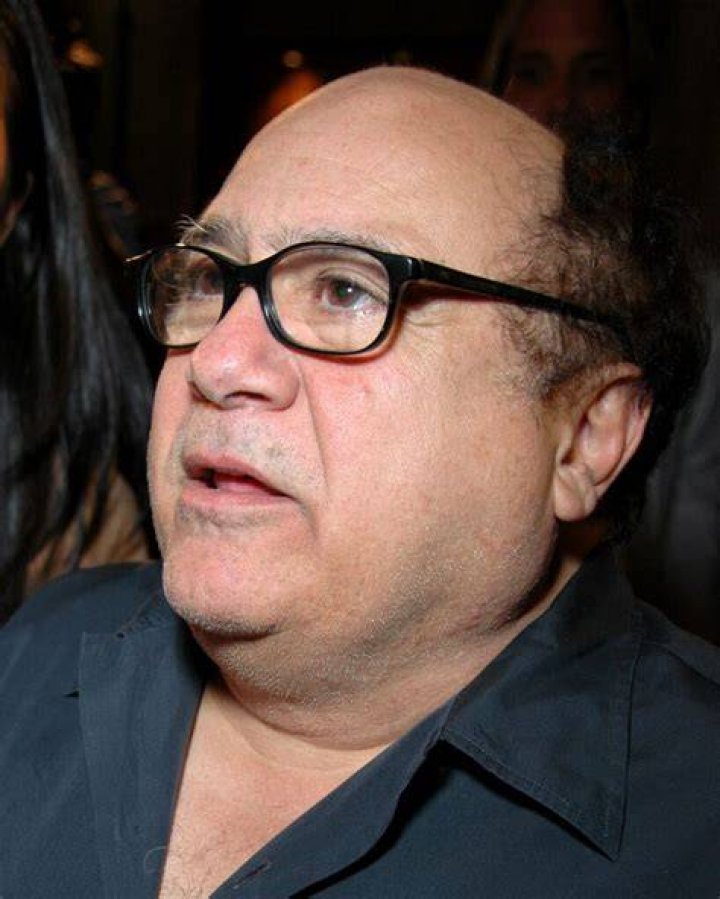 Danny DeVito Bio (Wiki) 