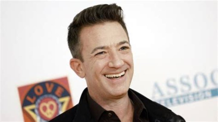 David Faustino Bio (Wiki) 