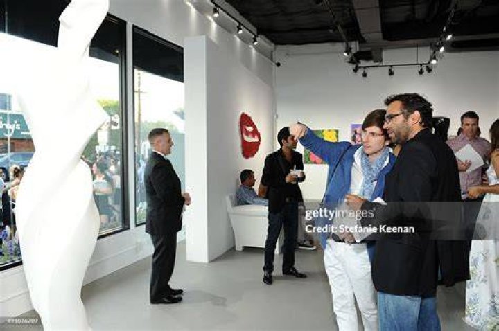 De Re Gallery Grand Opening