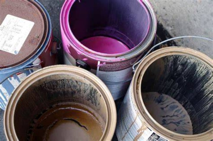 Does Sherwin Williams take empty paint cans?