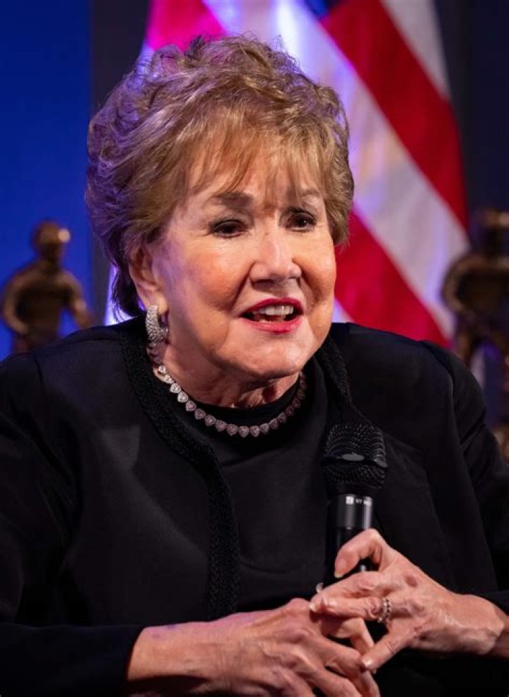 Elizabeth Dole photo