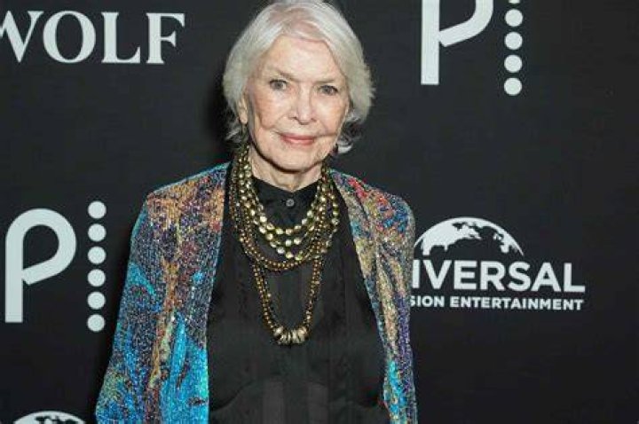 Ellen Burstyn photo 2