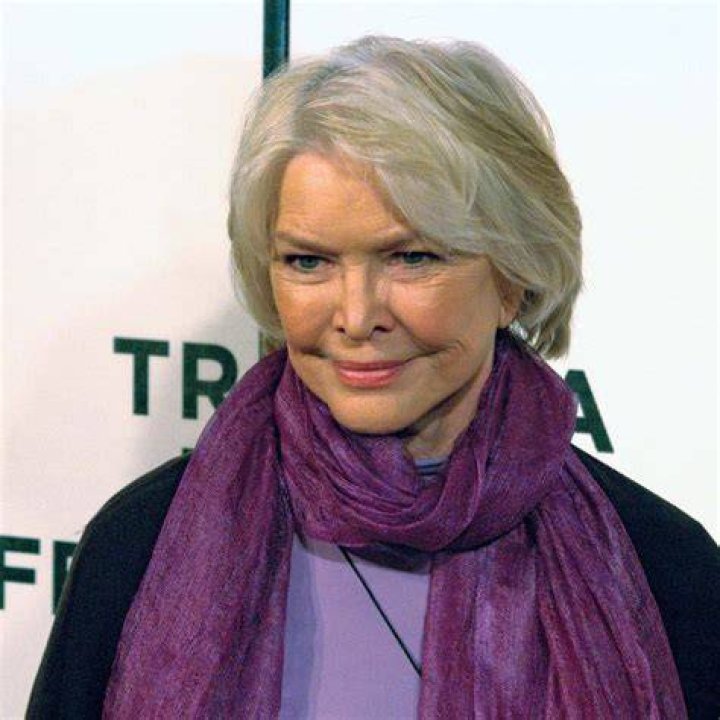 Ellen Burstyn photo