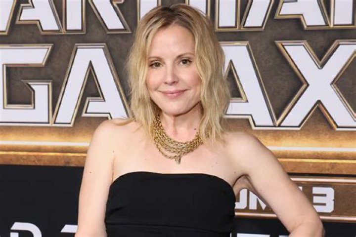 Emma Caulfield photo 2