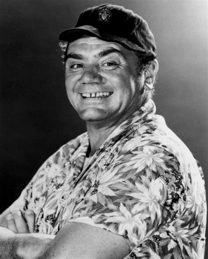 Ernest Borgnine photo 3