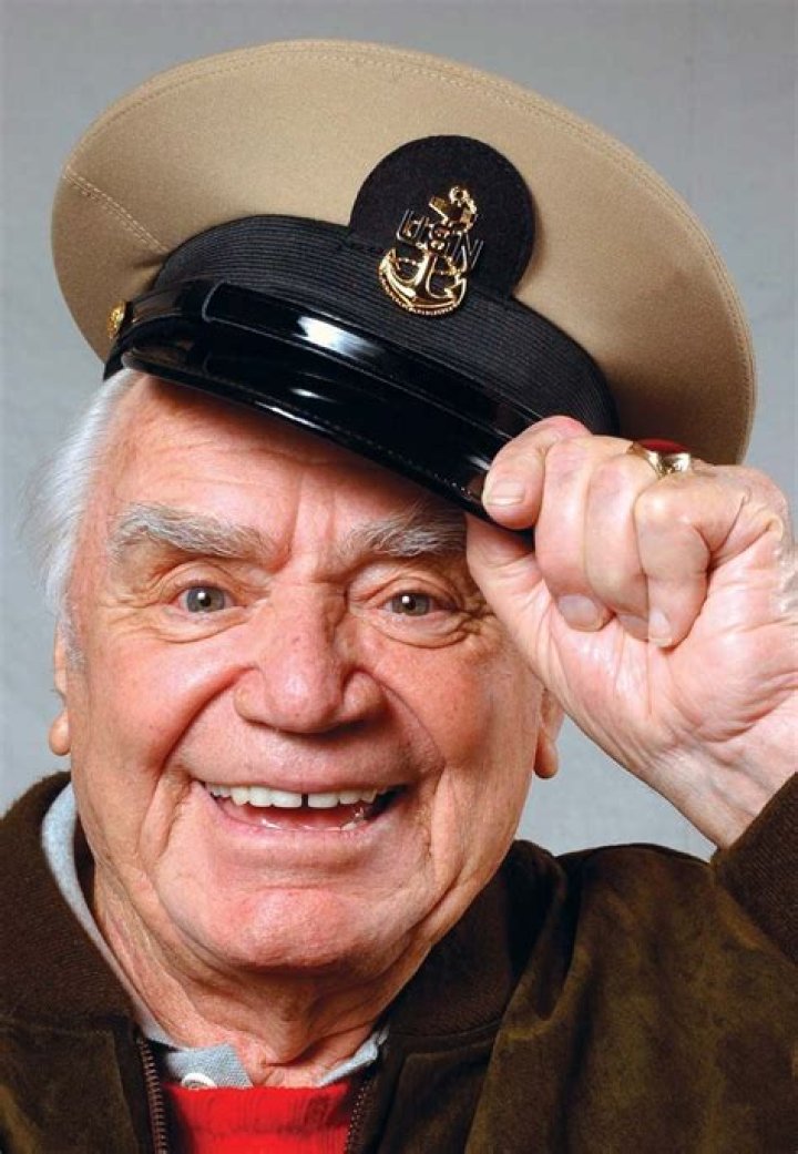 Ernest Borgnine photo