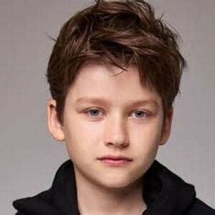 Fflyn Edwards - Age, Family, Bio
