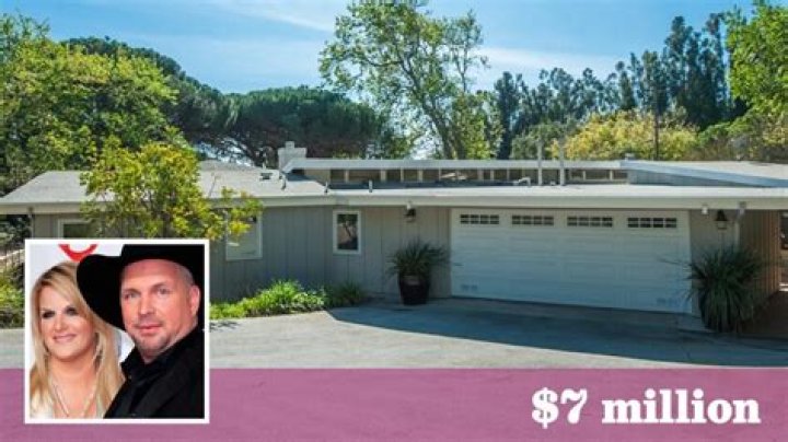 Garth Brooks house in malibu.