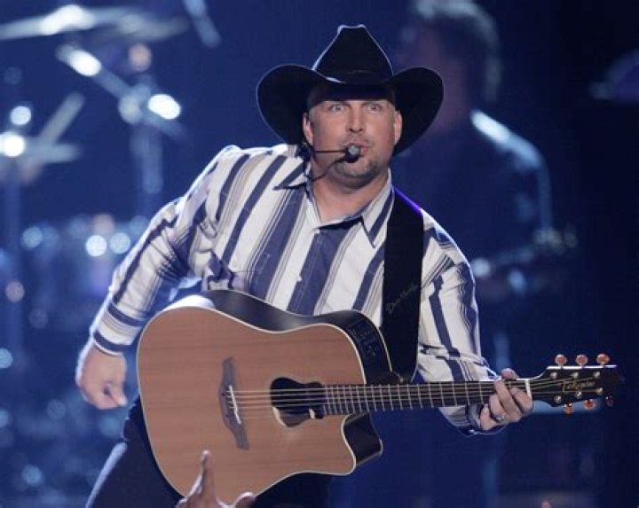 Garth Brooks with his car.