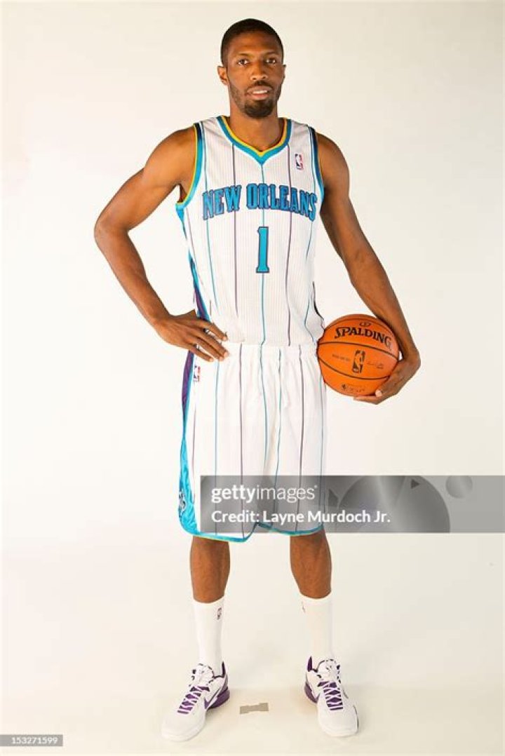 Hakim Warrick Bio (Wiki) 