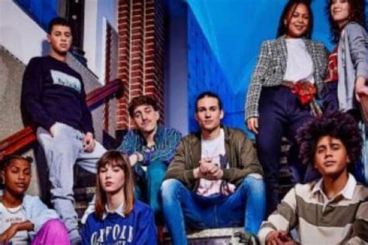 Helix - Cast, Ages, Trivia