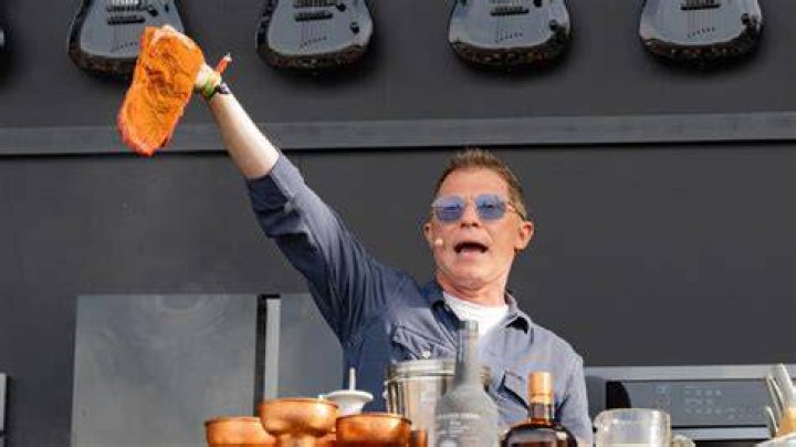 How is Bobby Flay holding up with three failed marriages? His ex-wives and cause of divorce