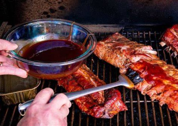 How often should I mop my ribs?