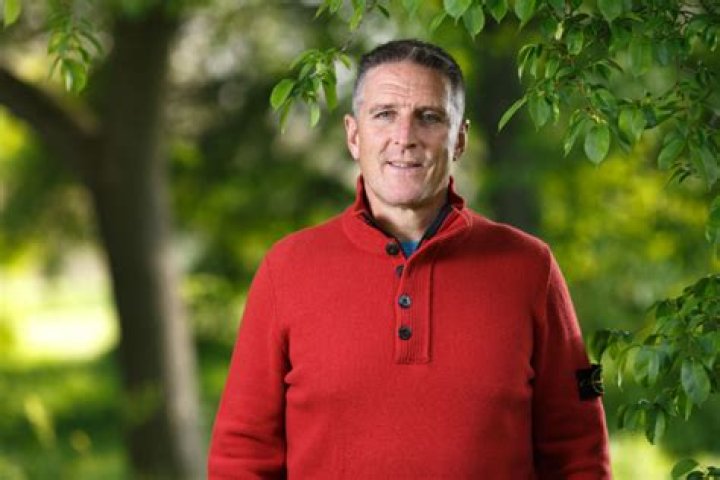 Iolo Williams Bio (Wiki) 