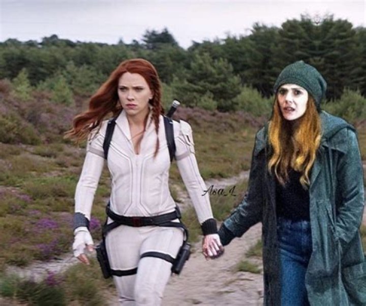 Is Black Widow lesbian?