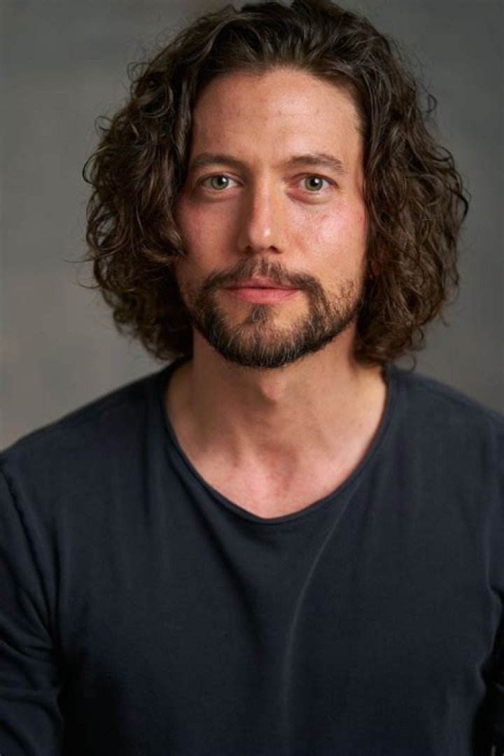Jackson Rathbone photo 3