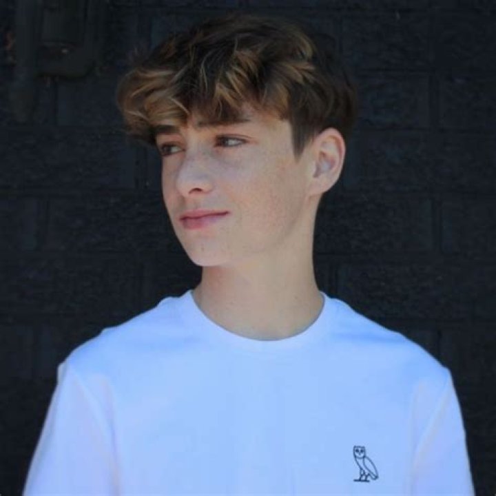 Jakob Greer Bio (Wiki) 