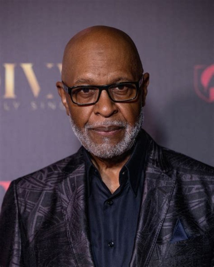 James Pickens Jr. Bio (Wiki) 