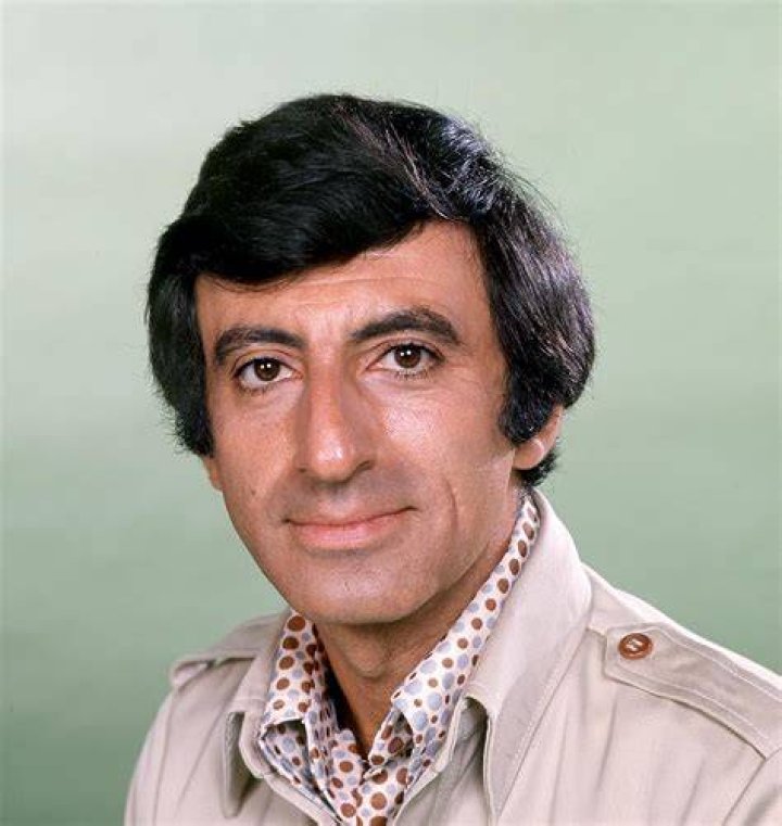 Jamie Farr Bio (Wiki) 