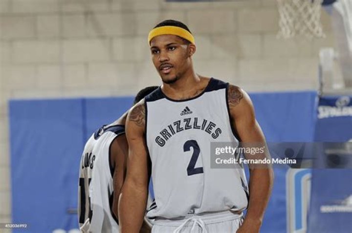 Jarnell Stokes Bio (Wiki) 
