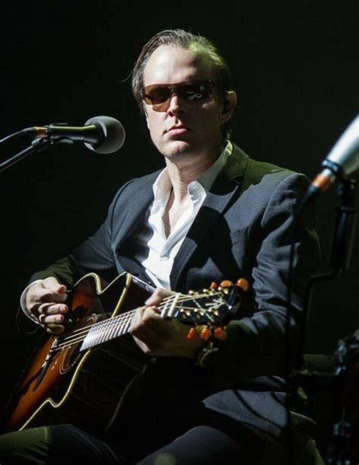 Joe Bonamassa Bio (Wiki) 