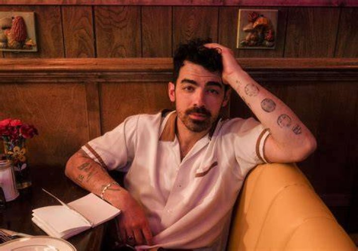 Joe Jonas posted a picture after performing at the Dodger Stadium.